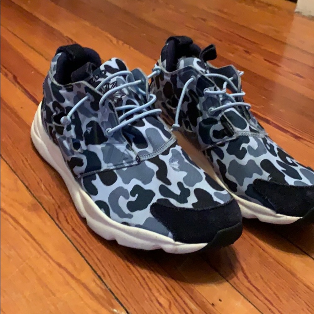 Reebok Fury Lyte Blue Camo Sneakers
